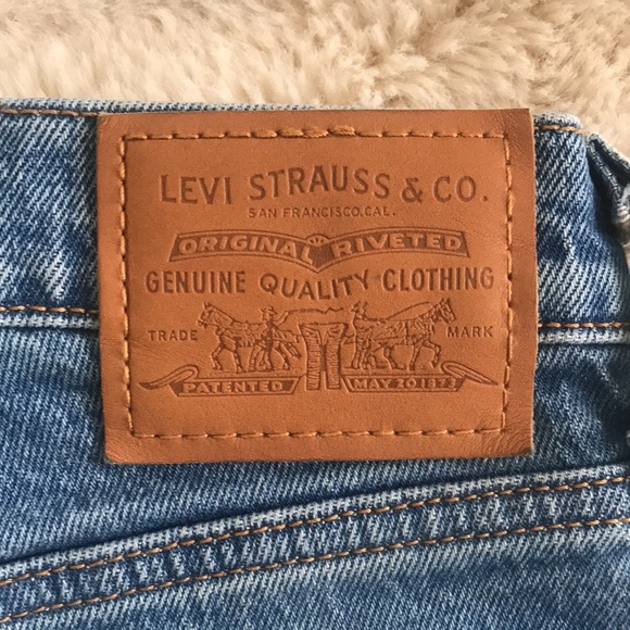Levi’s size 24 blue jeans - Picture 6 of 7